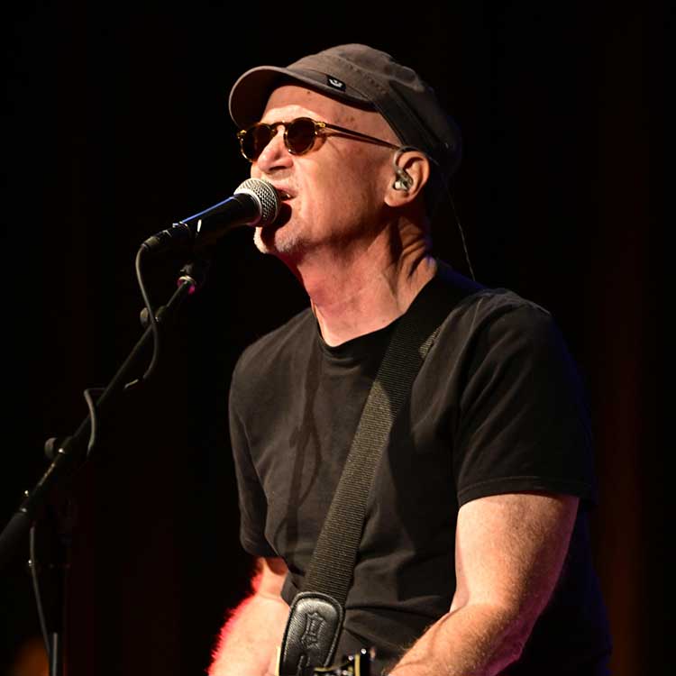 Marshall Crenshaw